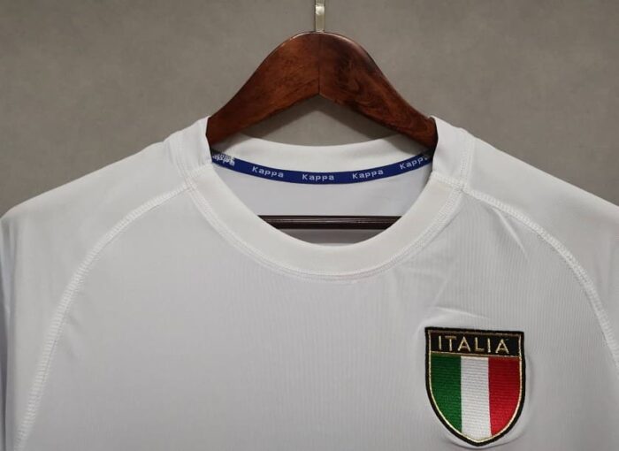 Italy 2000 EuroCup Away Football Kit