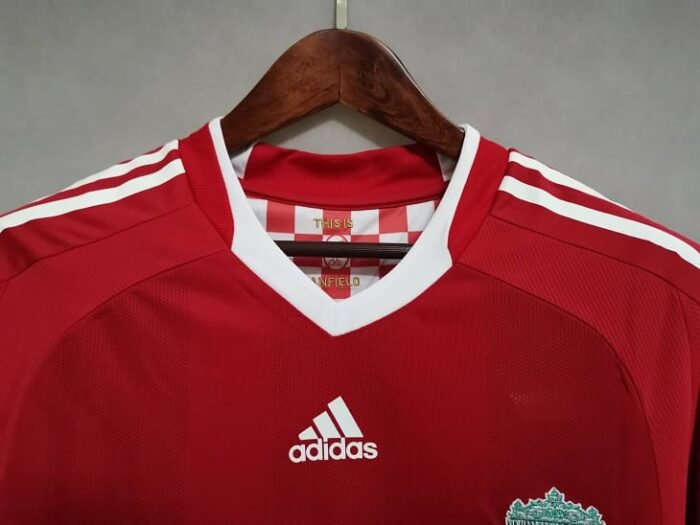 Liverpool 08-10 Home Football Kit