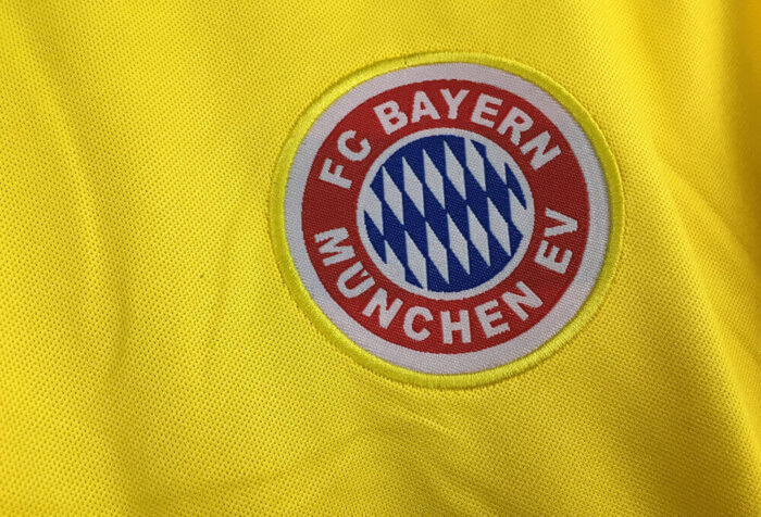 Bayern Munich 93-95 Away Yellow Football Kit