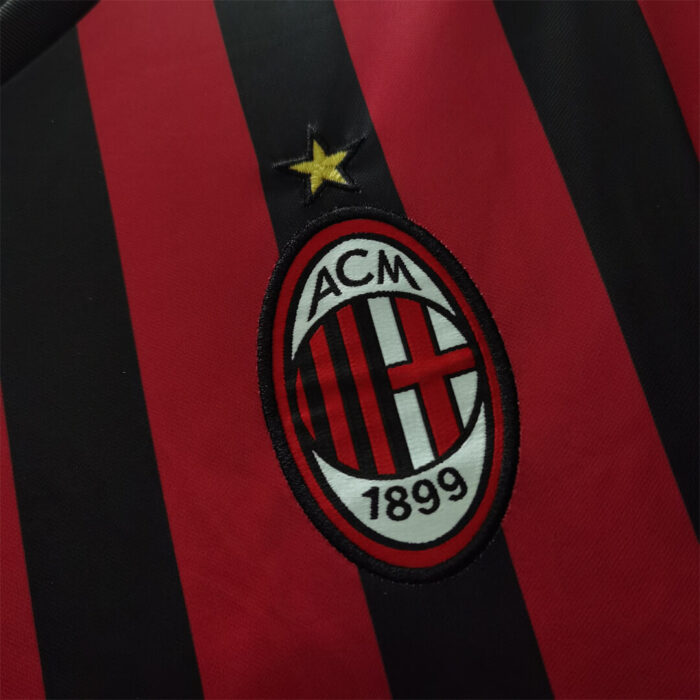 AC Milan 16-17 Home Football Kit